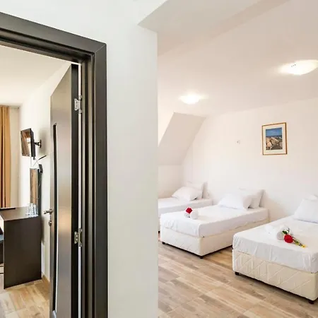 Elidis Gasthuis Primorsko